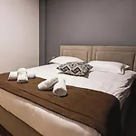 Olivar Tirana Hotel Selitë e Vogël