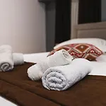Olivar Tirana Hotel Selitë e Vogël