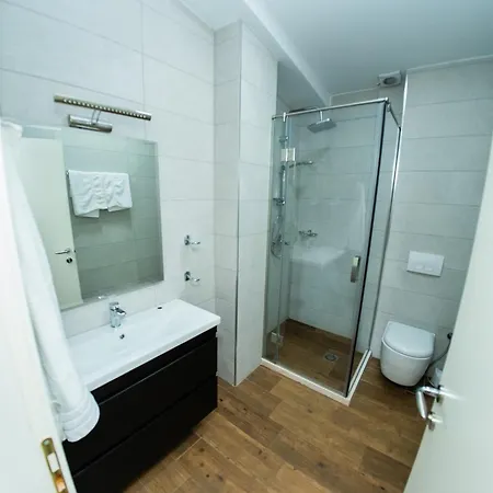 Olivar Tirana 4* Tirana