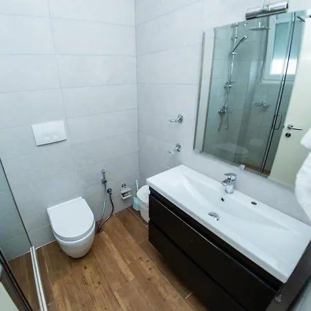 Olivar Tirana 4* Tirana