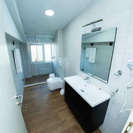 Olivar Tirana 4* Tirana