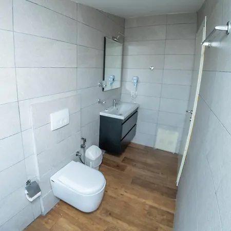 Olivar Tirana 4* Tirana