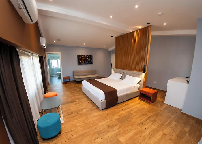 Olivar Tirana 酒店 Selitë e Vogël