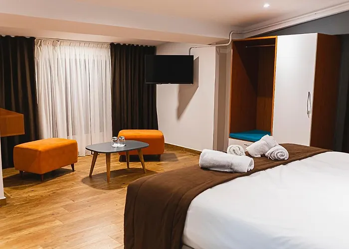 Olivar Tirana 酒店 4*