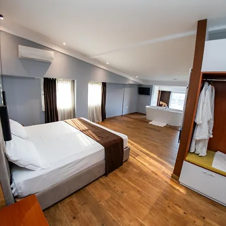 Otel Olivar Tirana