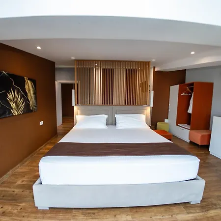 Hotel Olivar Tirana Selitë e Vogël