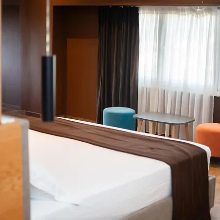 Olivar Tirana 酒店