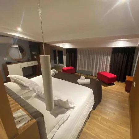 Olivar Tirana Hotel Selitë e Vogël