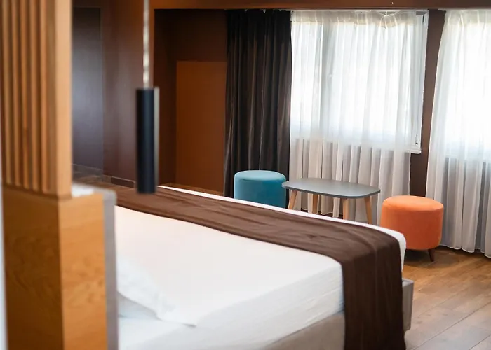 Olivar Tirana Hotell