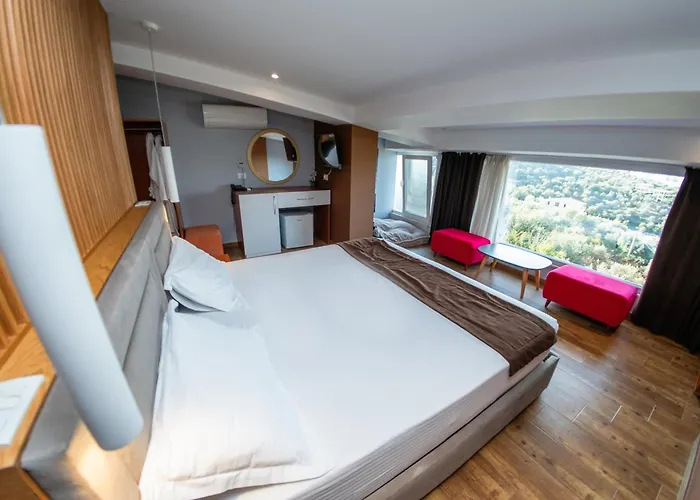 Olivar Tirana Hotel Selitë e Vogël