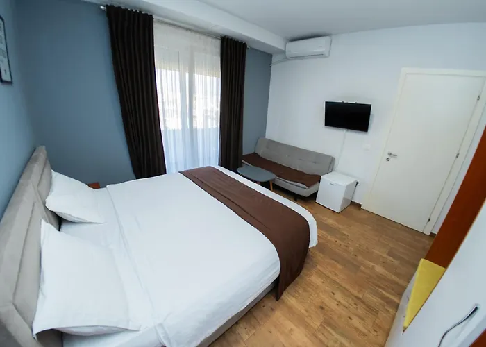 Olivar Tirana Hotel Selita e Vogel