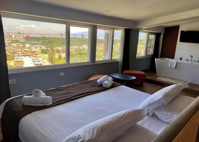 Olivar Tirana 4* Selita e Vogel